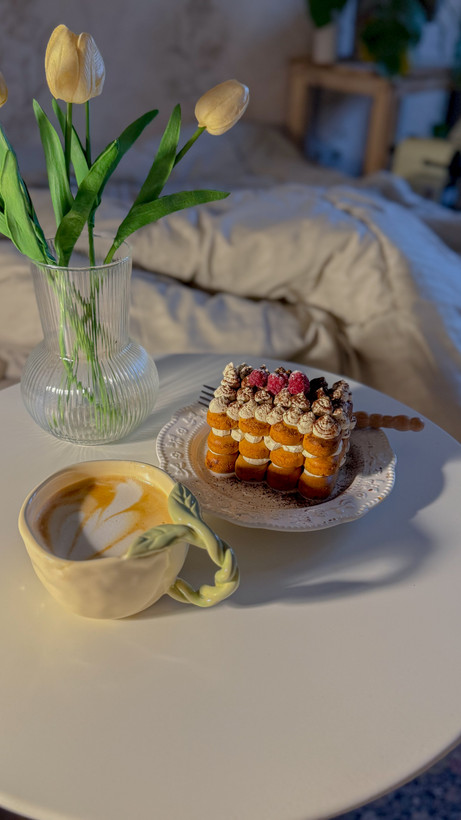 ماگ دفرمه دسته برگ